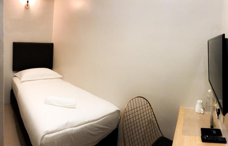 Hako Xpress Tmn Skudai Baru Hotel Exterior photo